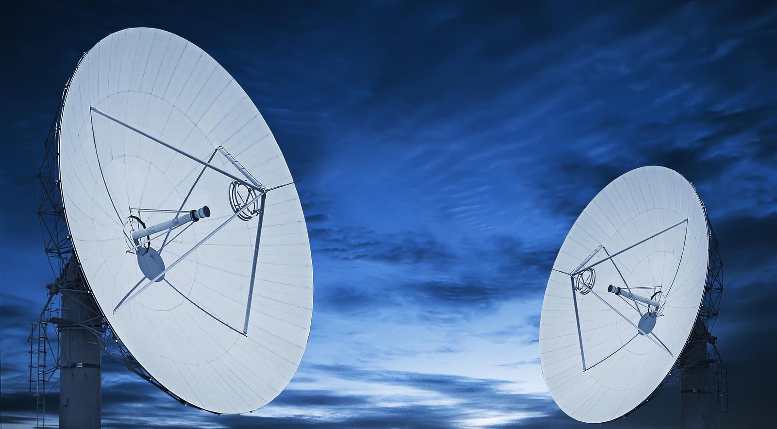 Introduction to Satellite Telecommunications