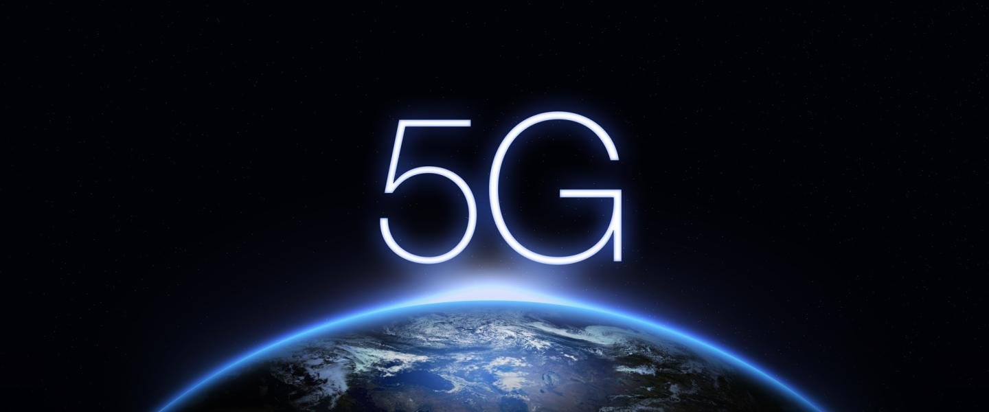 Supporting 5G 6G Rollout with Satellite Networks